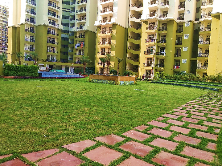 INDOSAM 75 - An inspiring Green Living by a second tier developer in Noida